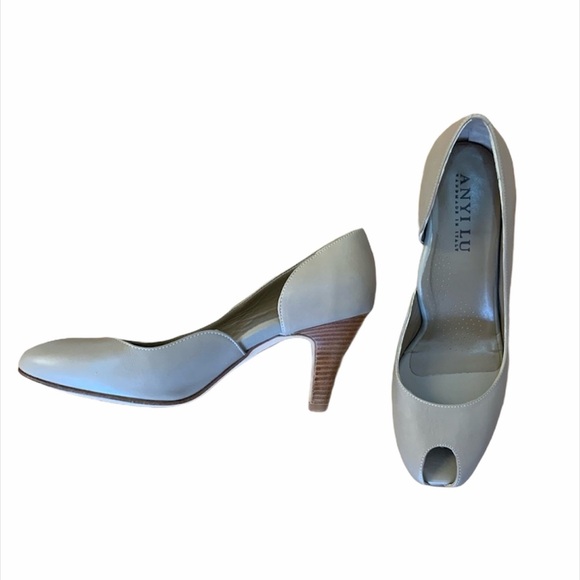 Anyi Lu Peep Open Toe Beige Leather Heels - Picture 1 of 7